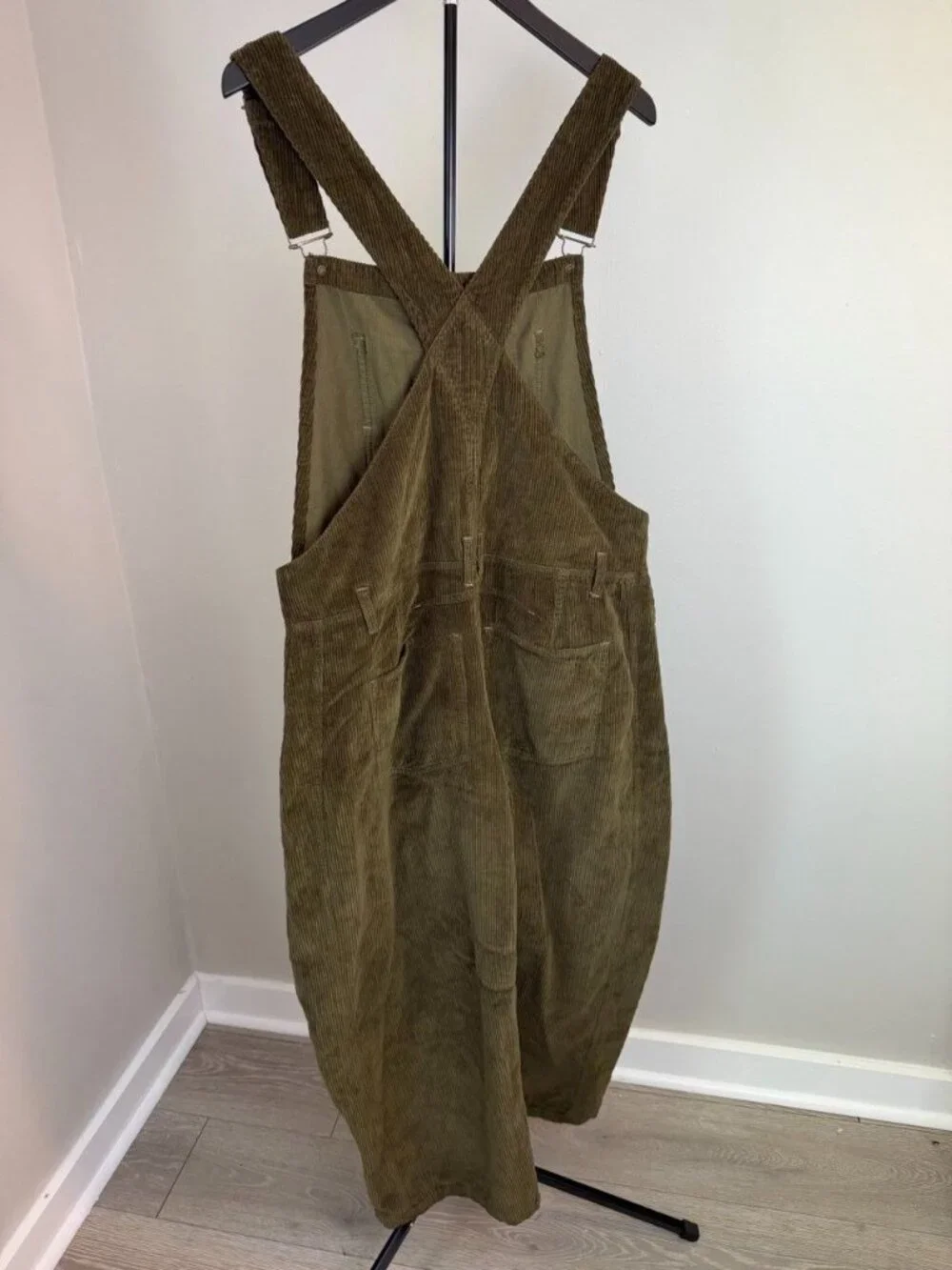 Free People Good Luck Cord Overalls in Fir Green Size Large - Picture 6 of 14